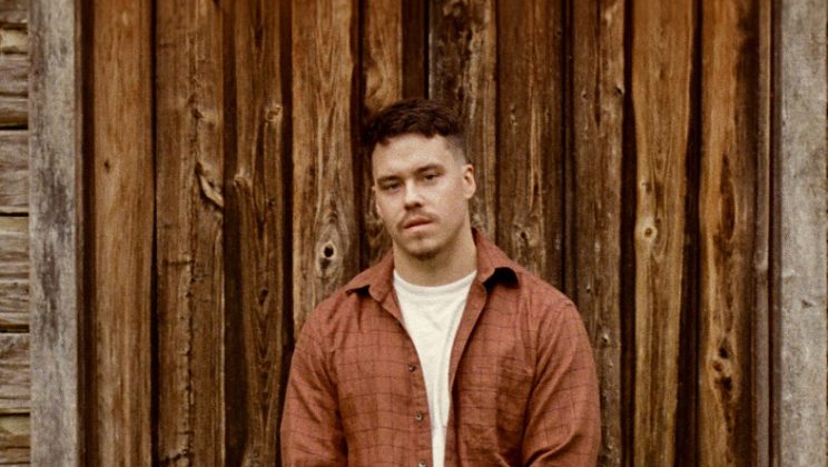 Who Is Zach John King? Age, Family Background, Biography & Music Career
