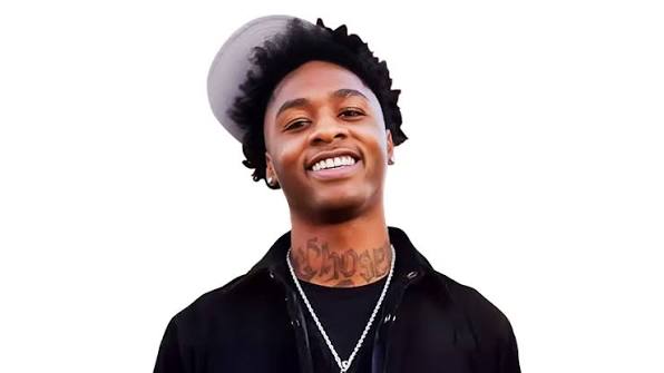 Singer EJ Jones Age, Family, Bio, Life & Career: Everything You Need to Know